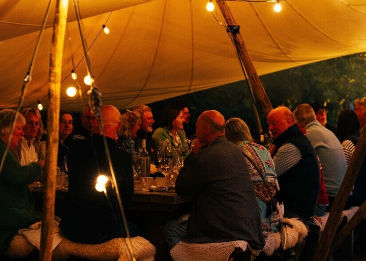 Feast Night - Cocktail &amp; Seasonal 5 Course Tasting Menu (22/05/2026 19:00 - 23:00)
